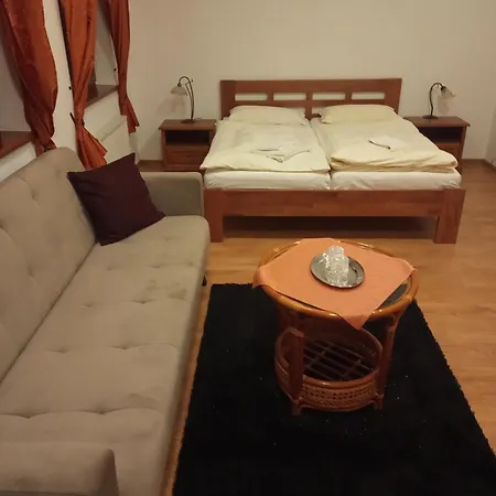 Scarlet 3* Trenčín