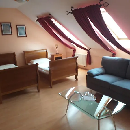 Guest house Scarlet Trencin