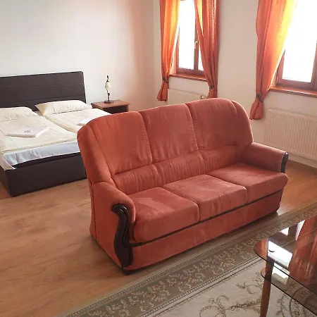 Guest house Scarlet 3*